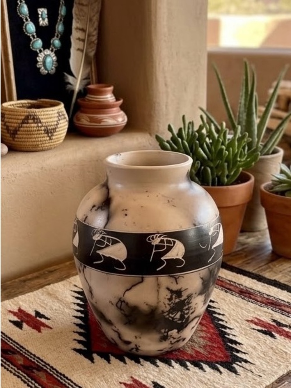 🐎Horsehair🐎 Vintage Artist Signed Native American Horsehair Pottery Vase